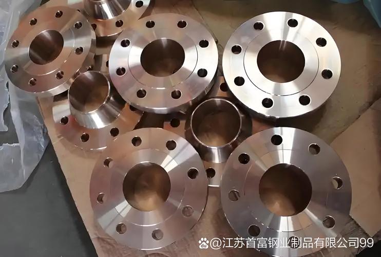 b30铜镍合金弯头是一种高纯度合金材料,由70%的
